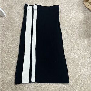 Forever 21 Black and White Pencil Skirt